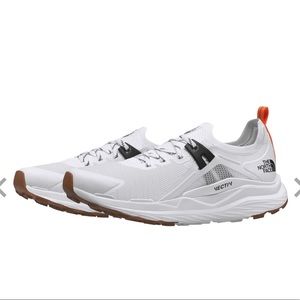 NWOB The North Face Women's VECTIV Hypnum Hiking Sneakers